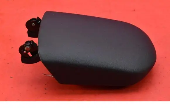 KIA Sportage Armrest 84660R2400WK