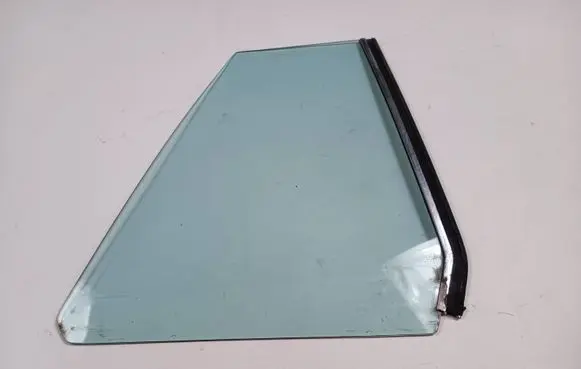 Mercedes-Benz SL R107 Rear side window
