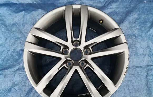 Volkswagen Polo V 6R R16 alloy rim 6C0601025J