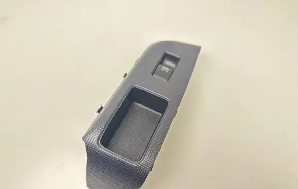Honda Insight Electric window control switch 35760TM8G11M2