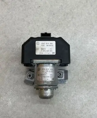 Volkswagen Phaeton Charging relay 3D0919083 080805 1330522900