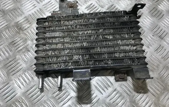 Mitsubishi Space Runner Engine oil radiator 