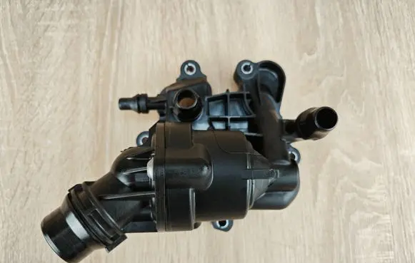 BMW X4 G02 Thermostat 8581627