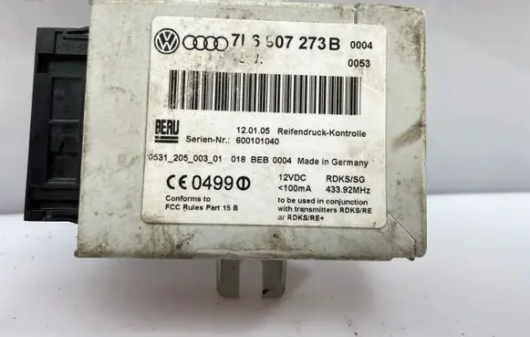 Volkswagen Touareg I Tire pressure control unit 7L6907273B