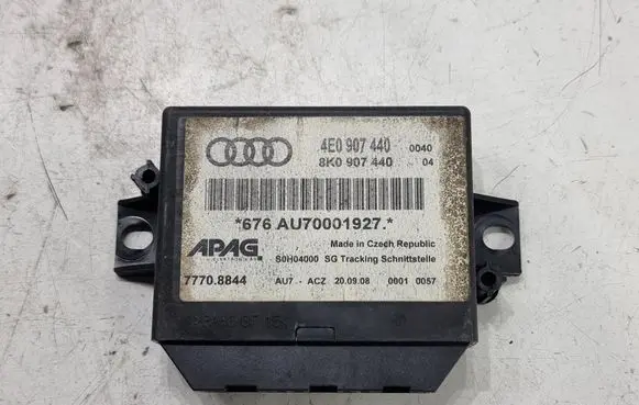 Audi A6 S6 C6 4F Parking PDC control unit/module 8K0907440 4E0907440