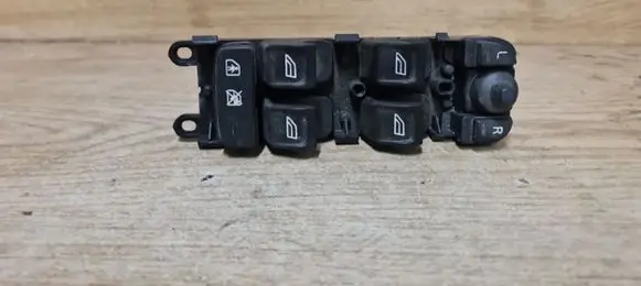 Volvo V70 Electric window control switch 30773271