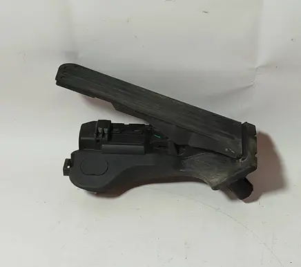 Volkswagen Touran I Accelerator throttle pedal 1T1723503H 6PV00868901