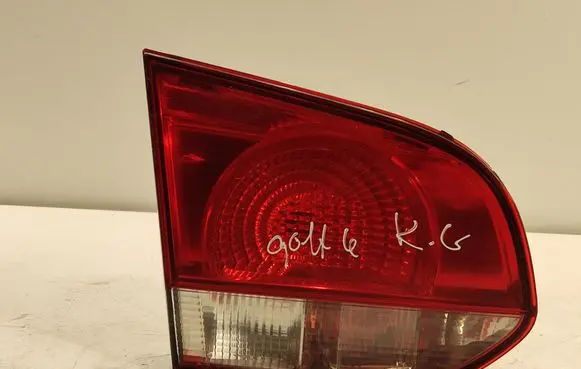 Volkswagen Golf VI Tailgate rear/tail lights