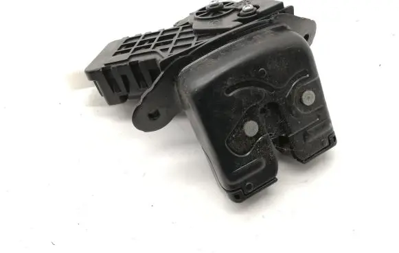 Honda Jazz IV GR Tailgate/trunk/boot lock/catch/latch N0361120