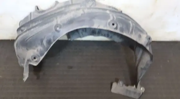 Toyota Yaris XP210 Rear arch 