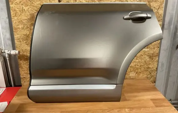 Porsche Cayenne (9PA) Rear door 