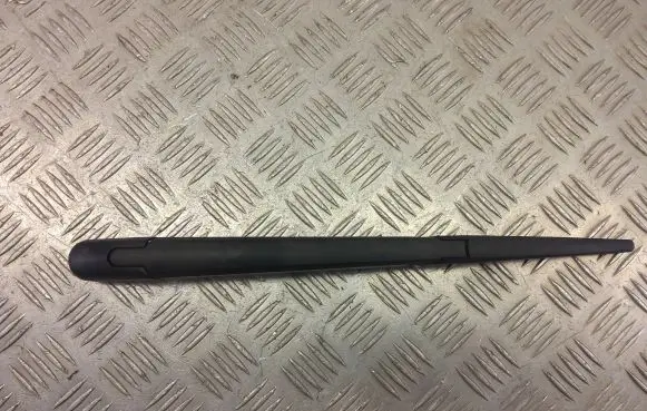 KIA Stonic Rear wiper blade arm