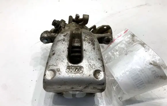 Opel Zafira B Rear brake caliper