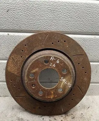 Audi A6 S6 C5 4B Rear brake disc