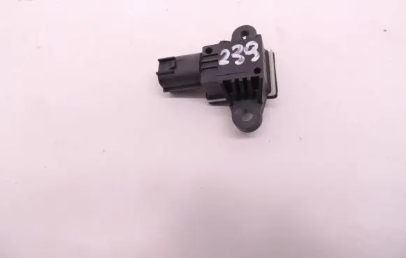 Volvo V40 Airbag deployment crash/impact sensor 31360986 D239