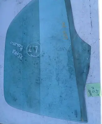 Citroen Xsara Picasso Rear door window glass 
