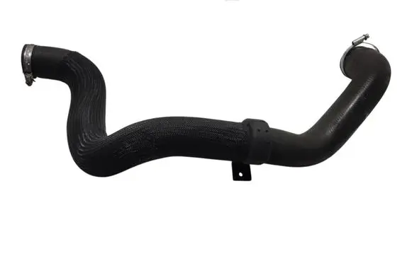 Intercooler hose/pipe