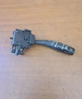 KIA Carens II Wiper control stalk 202004726