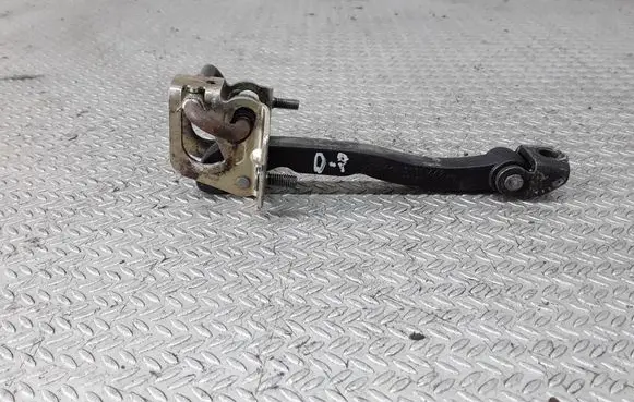 Volvo S40 Front door check strap stopper 30661442