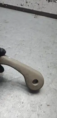 KIA Ceed Engine bonnet (hood) release handle 