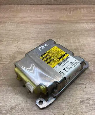 Toyota Auris 150 Airbag control unit/module 8917002560 215537106