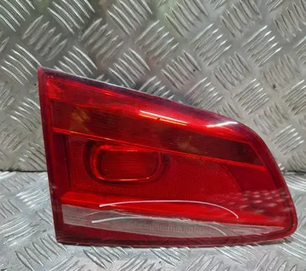 Volkswagen PASSAT B7 Tailgate rear/tail lights 3AF945093B 605511