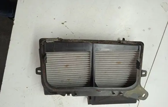 Peugeot 207 Cabin air micro filter frame (part) 9649776480