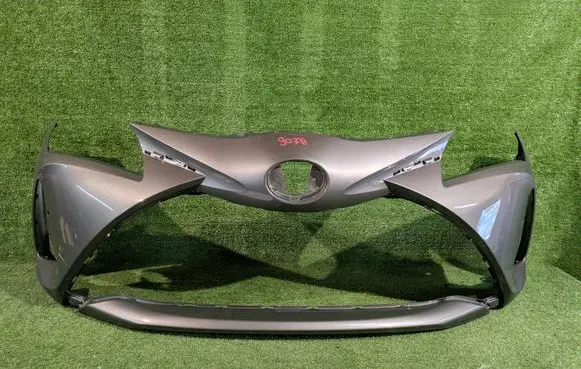 Toyota Yaris Front bumper 521190DA40