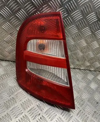 Skoda Fabia Mk1 (6Y) Rear/tail lights ZSB6Y6945095B 6Y6945111B