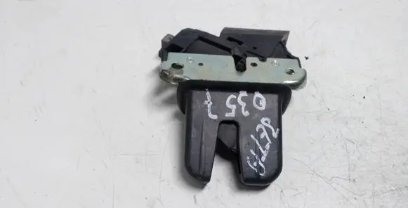 Volkswagen Jetta V Tailgate/trunk/boot lock/catch/latch 4F5827505D