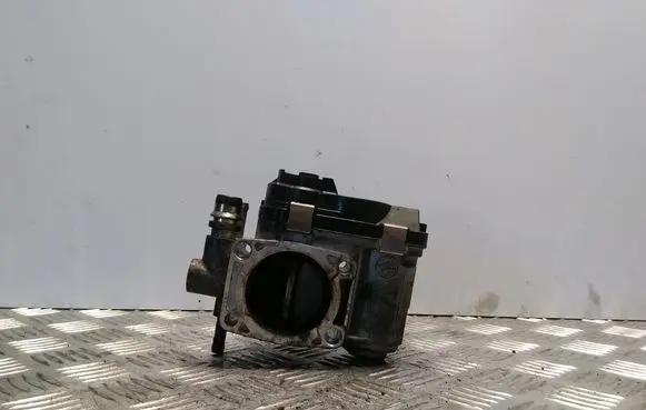Opel Astra H Electric throttle body valve 055559227 25378492A