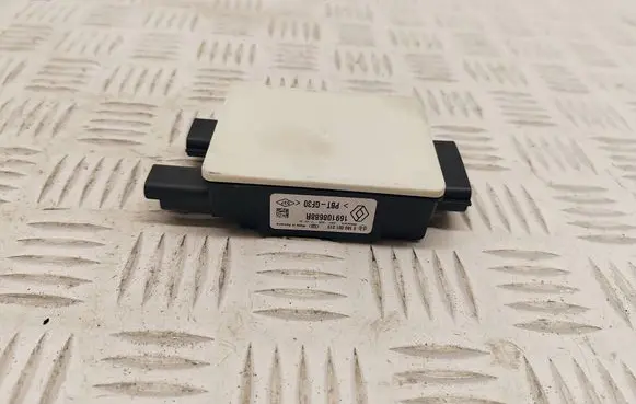 Renault Kadjar Fuel injection pump control unit/module 169108688R 0580001019