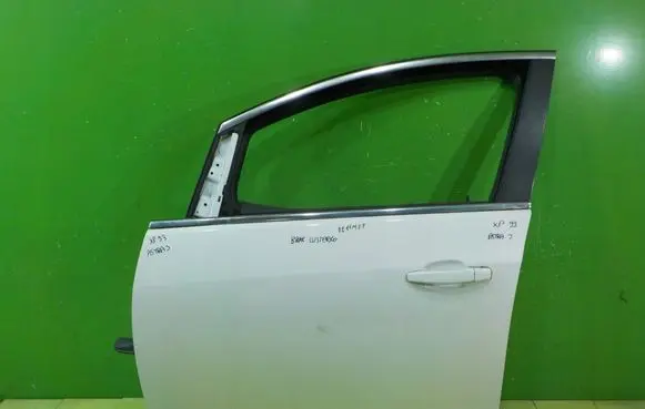 Opel Astra J Front door PRZOD LEWE