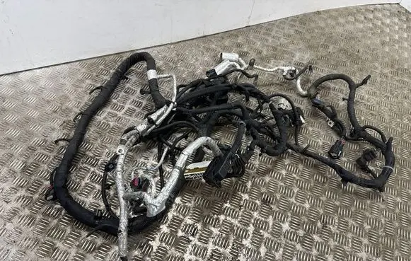 Chevrolet Camaro Engine installation wiring loom 84601785 84802785