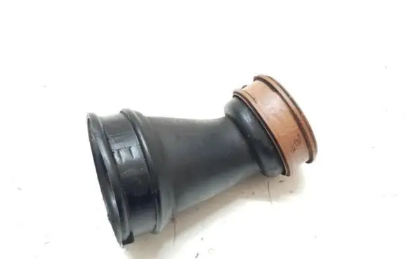Ford Kuga II Intercooler hose/pipe N07011C170