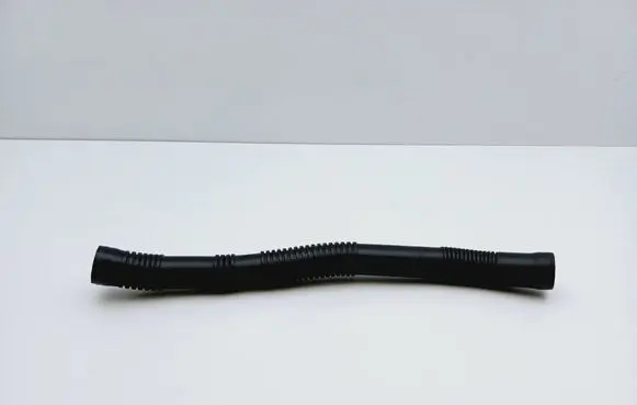 Audi A6 S6 C5 4B Breather hose/pipe 078133889F