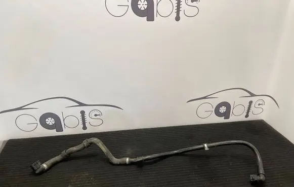 Mercedes-Benz GLC X253 C253 Engine coolant pipe/hose A2535012300