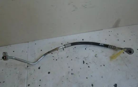 Ford Kuga I Air conditioning (A/C) pipe/hose