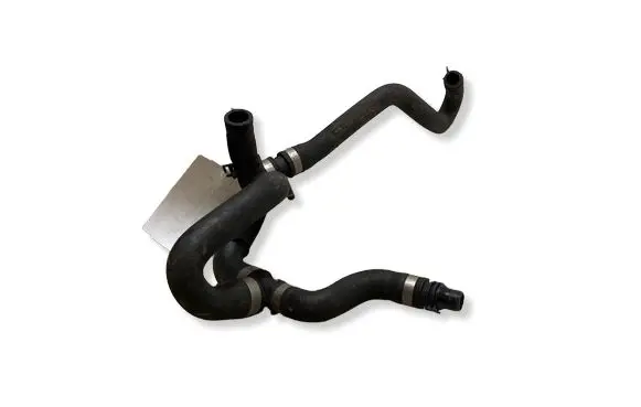 Mercedes-Benz GLC X253 C253 Engine coolant pipe/hose A2538305700