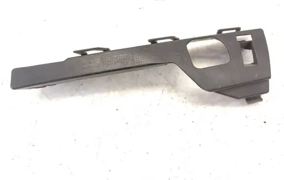 Ford Focus Front bumper mounting bracket 4M5117E857AC