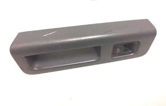 Volvo V50 Rear door interior handle 8679478