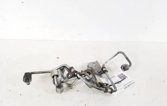 Audi A4 S4 B8 8K Fuel injector supply line/pipe 