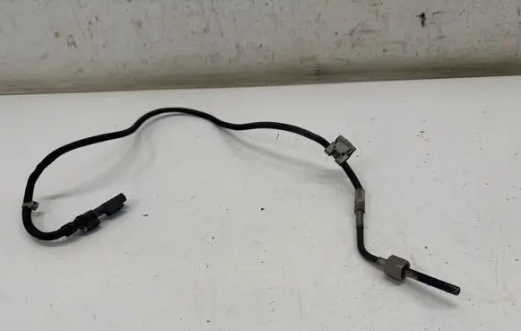 Mercedes-Benz GLA W156 X156 Exhaust gas temperature sensor A0009057004