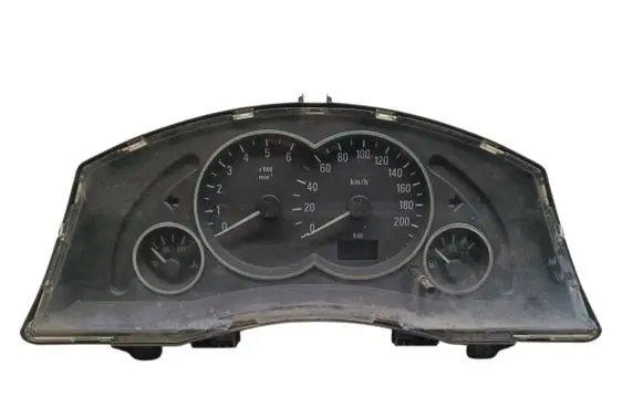 Opel Meriva A Speedometer (instrument cluster) 131402265MN