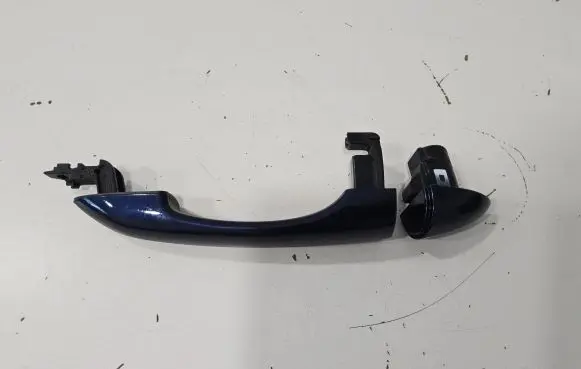 Alfa Romeo Giulia Front door exterior handle 252253 252268
