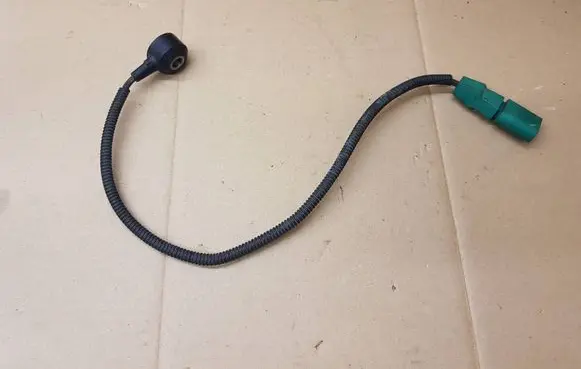 Audi A5 8T 8F Detonation knock sensor 06E905377A