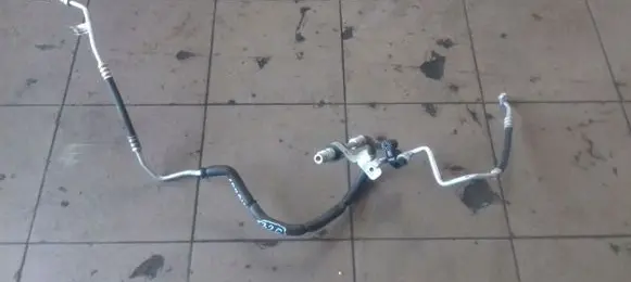 Jeep Compass Air conditioning (A/C) pipe/hose 68291122AA