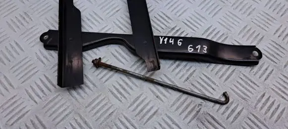 Toyota Corolla Verso AR10 Battery bracket 744040F040 7445102012