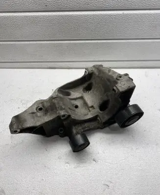 Generator/alternator bracket