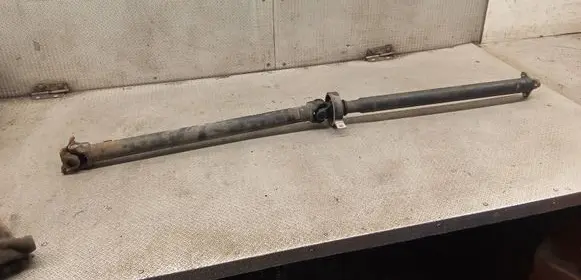 BMW 1 E81 E87 Drive shaft (set) 7537311